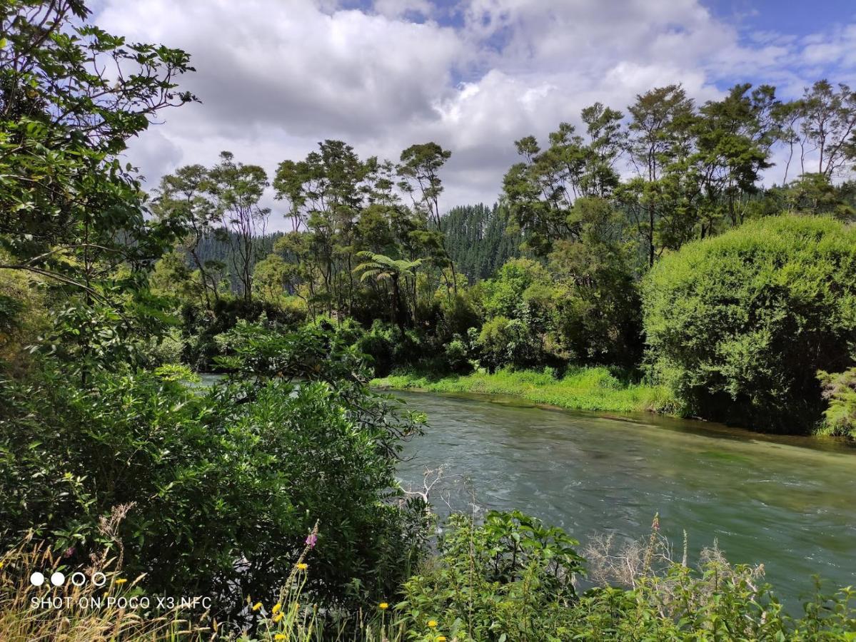 Kawerau Tarawera River Lodge Motel מראה חיצוני תמונה